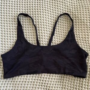 Vuori Yosemite Bra— black camo